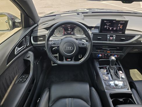 Used 2017 Audi S6 Prestige w/ S6 Sport Package AWD/4WD image 13