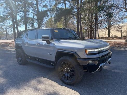 Used 2024 GMC Hummer EV 2X image 4