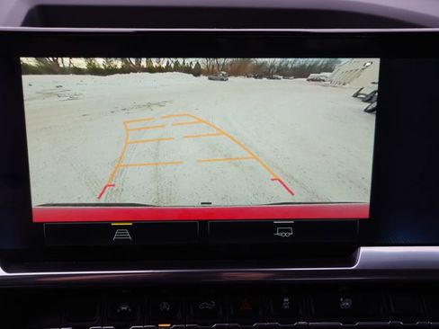 Certified 2024 Chevrolet Silverado 1500 LT image 33