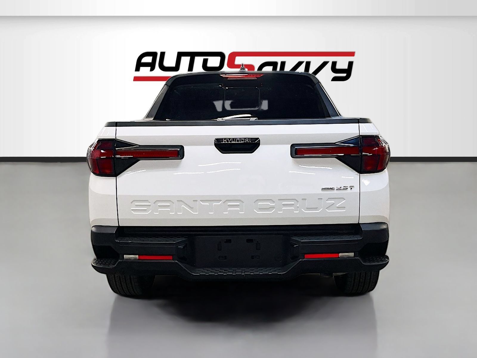 Used 2025 Hyundai Santa Cruz Limited AWD/4WD image 6