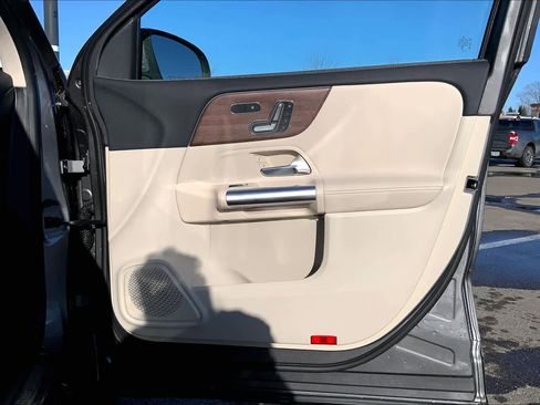 Used 2023 Mercedes-Benz GLA 250 GLA 250 image 23