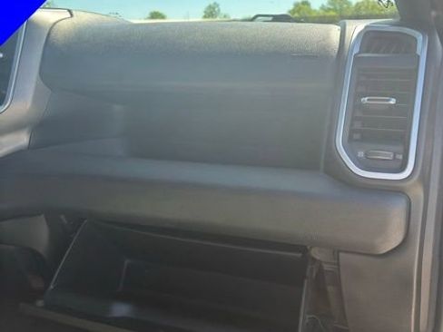 Used 2021 RAM 2500 Big Horn AWD/4WD image 35
