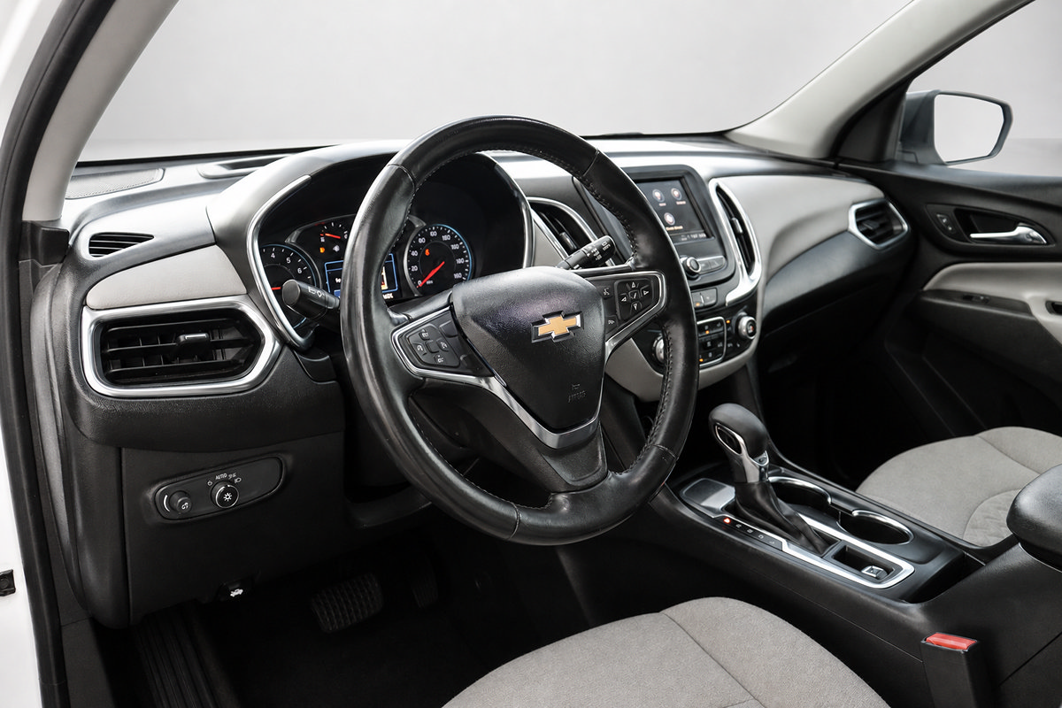 Used 2022 Chevrolet Equinox LT w/ Driver Convenience Package FWD image 26