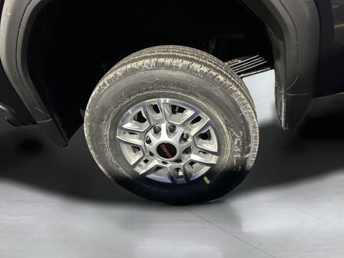New 2026 GMC Sierra 2500 SLE w/ SLE Value Package; image 21