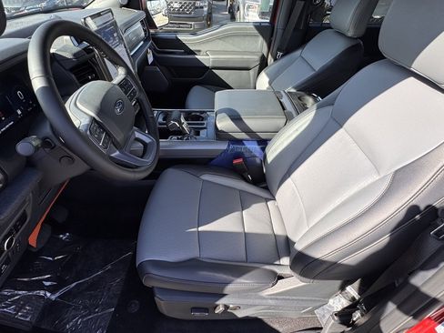 New 2025 Ford F150 Lightning Lariat image 17