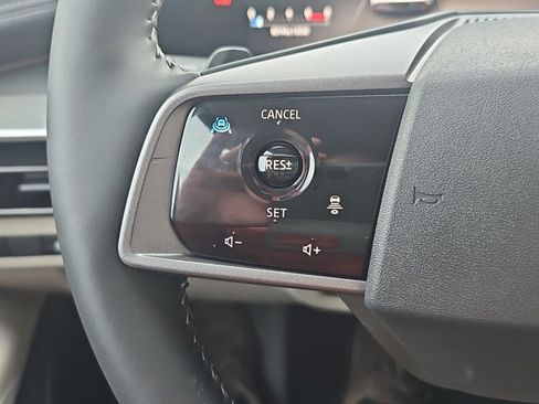 Certified 2025 Nissan Murano SL w/ Cargo Package image 12