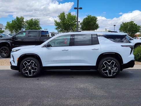New 2026 Chevrolet Traverse High Country AWD/4WD image 2