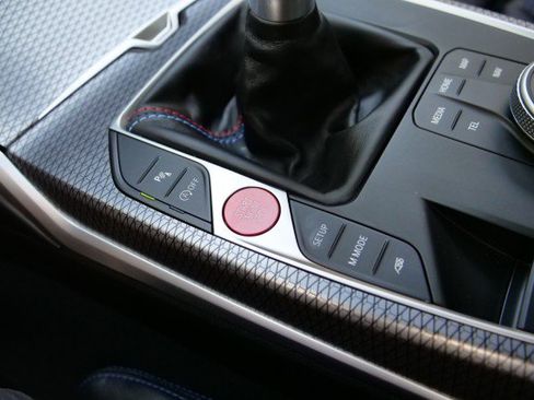 Used 2025 BMW M2 w/ Lighting Package RWD image 27