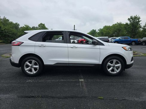 Used 2020 Ford Edge SE FWD image 4