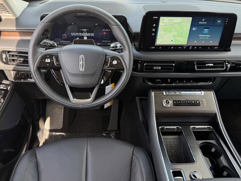 New 2026 Lincoln Aviator Reserve RWD image 12