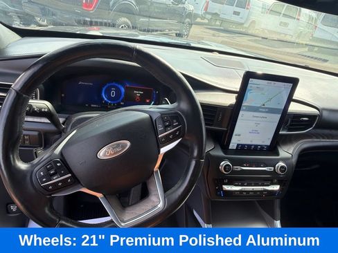 Used 2020 Ford Explorer Platinum w/ Premium Technology Package AWD/4WD image 25