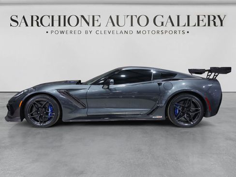 Used 2019 Chevrolet Corvette ZR1 RWD image 22