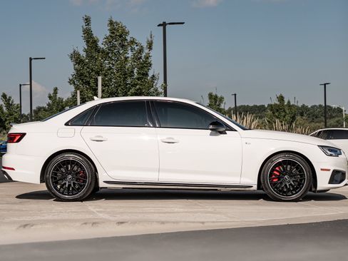 Used 2019 Audi A4 2.0T Prestige AWD/4WD image 3