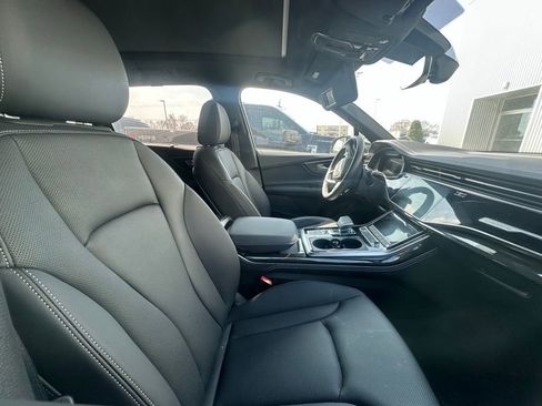 Certified 2025 Audi Q7 3.0T Premium Plus w/ Premium Plus Package image 4