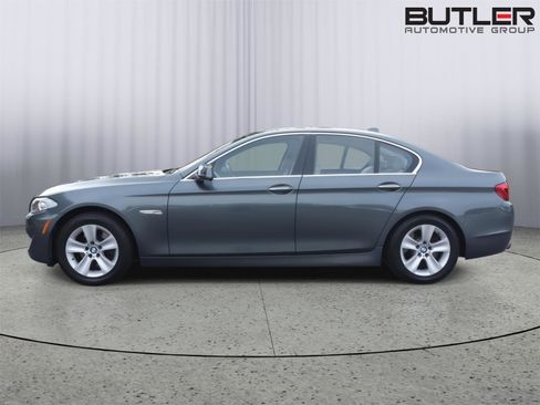 Used 2013 BMW 528i Sedan RWD image 3