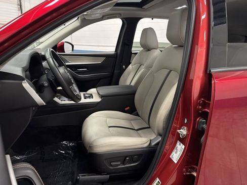 Used 2024 MAZDA CX-90 Plug-In Hybrid w/ Preferred image 4