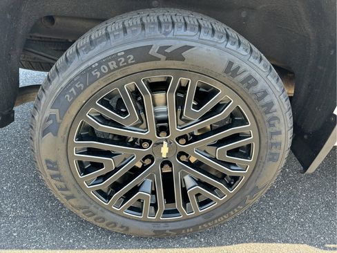 Certified 2019 Chevrolet Silverado 1500 LT w/ All-Star Edition AWD/4WD image 24
