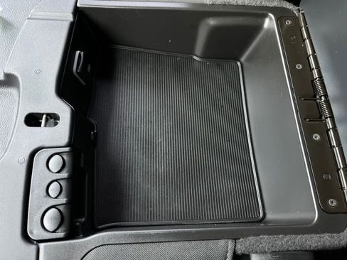 Used 2021 RAM 2500 Laramie w/ Protection Group image 23