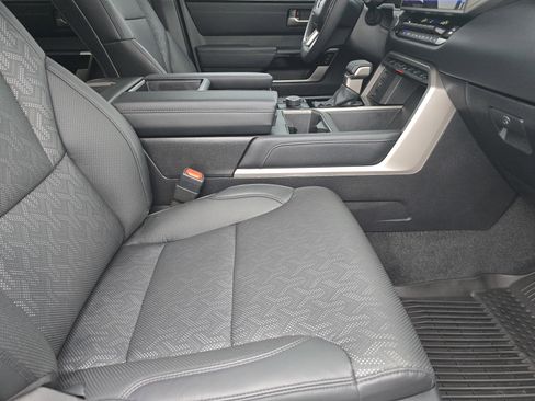 Certified 2025 Toyota Tundra Limited image 12