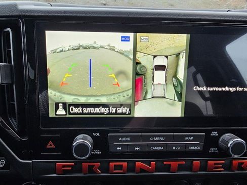 New 2025 Nissan Frontier PRO-4X w/ Pro Premium Package image 31