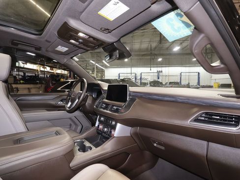 Certified 2023 GMC Yukon XL SLT image 29