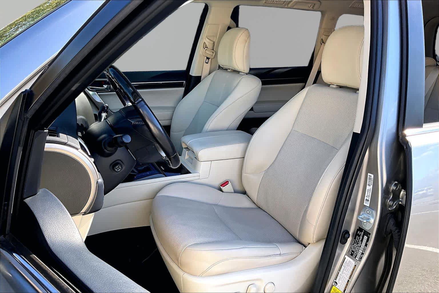 Used 2020 Lexus GX 460 Premium w/ Premium Package AWD/4WD image 7