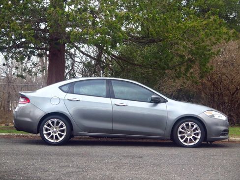 Used 2013 Dodge Dart Limited image 5