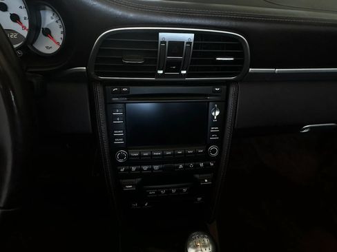 Used 2009 Porsche 911 Carrera S RWD image 39