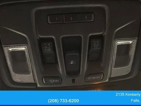 Used 2019 Chevrolet Silverado 1500 High Country image 24