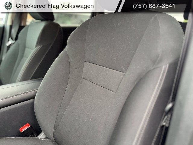 Used 2024 Nissan Rogue S AWD/4WD image 21