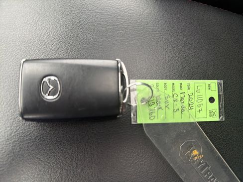 Used 2024 MAZDA CX-5 Carbon Edition image 32