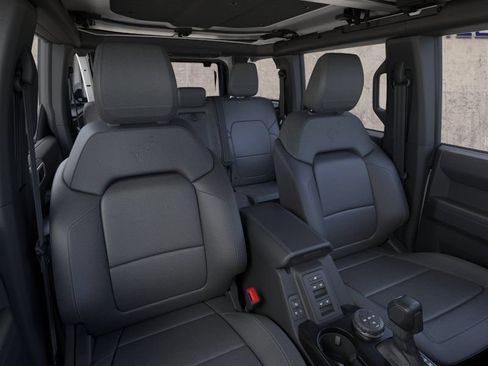 New 2026 Ford Bronco Outer Banks AWD/4WD image 9