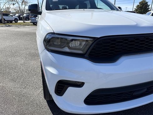 Used 2023 Dodge Durango GT image 9