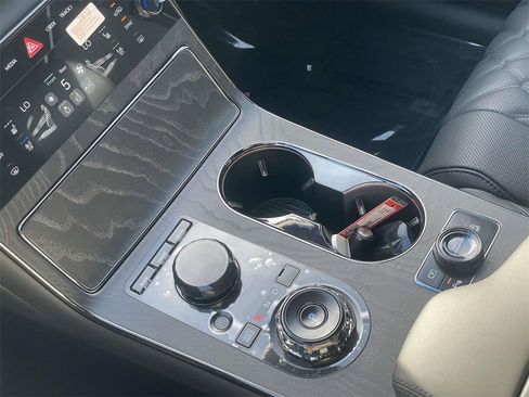 New 2026 Genesis GV80 3.5T Prestige image 18