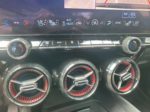Used 2024 Chevrolet Blazer EV RS RWD image 15