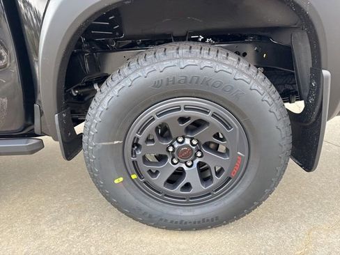 New 2026 Nissan Frontier PRO-4X image 13