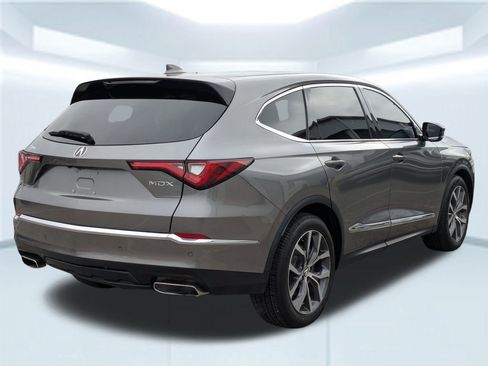 Used 2023 Acura MDX FWD w/ Technology Package image 6