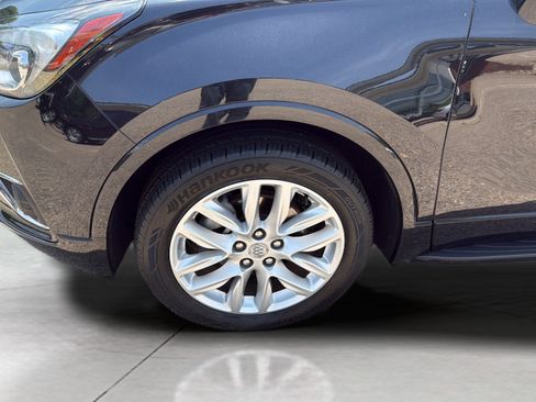 Used 2020 Buick Envision Premium w/ Driver Confidence Package AWD/4WD image 9