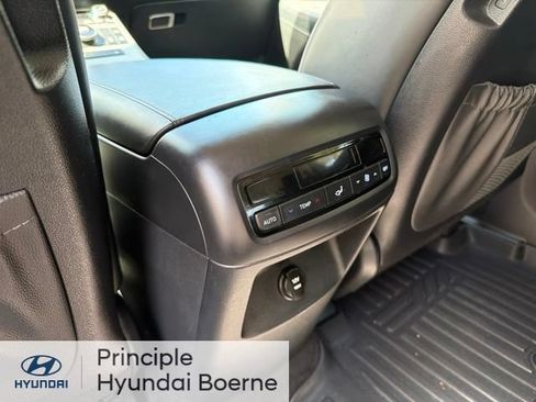 Used 2024 Hyundai Palisade SEL FWD image 27