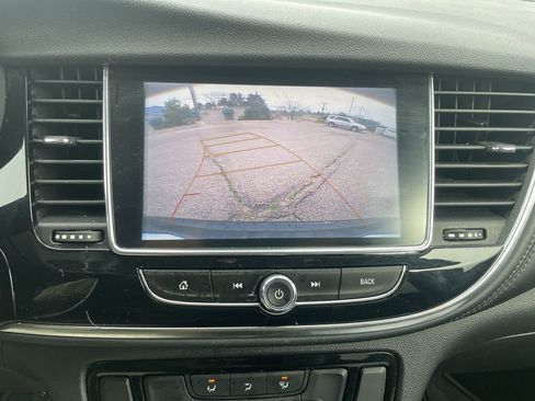 Used 2018 Buick Encore Preferred image 18