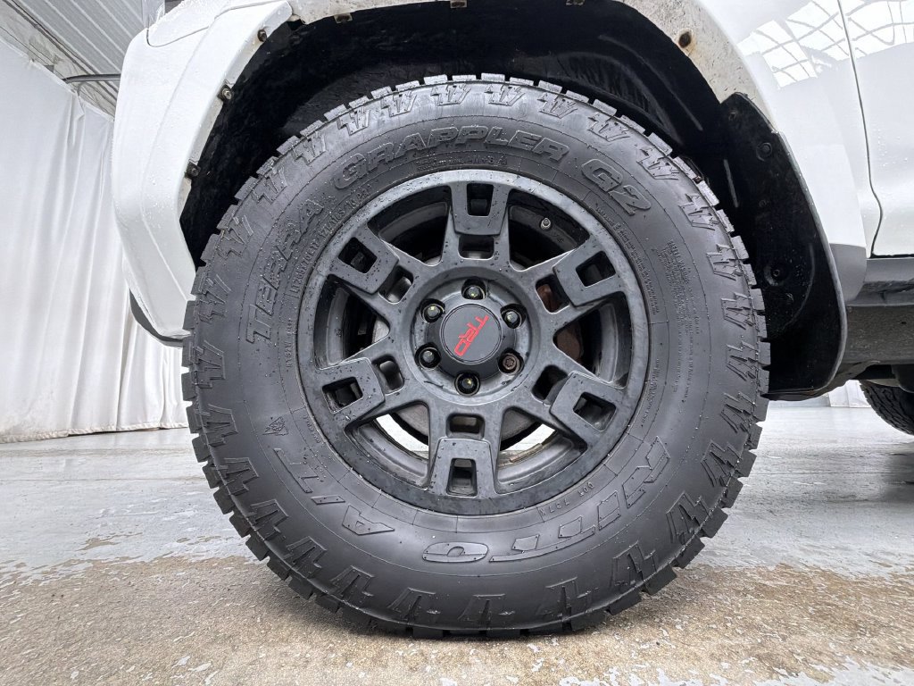 Used 2020 Toyota 4Runner TRD Pro AWD/4WD image 14