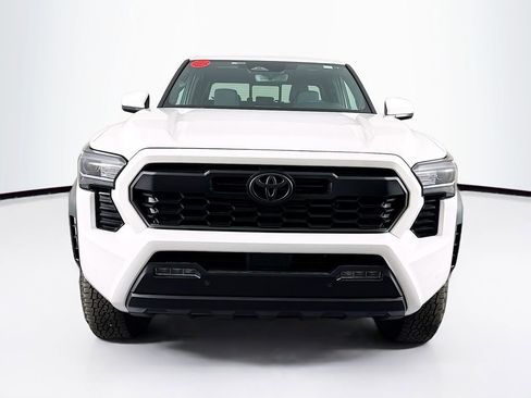 New 2025 Toyota Tacoma TRD Off-Road image 2