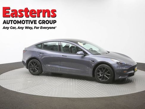 Used 2023 Tesla Model 3 Standard Range RWD image 42