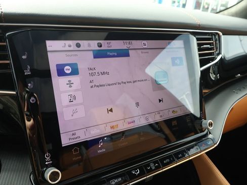 Used 2025 Jeep Grand Wagoneer Series III w/ Quick Order Packagew 28T image 23