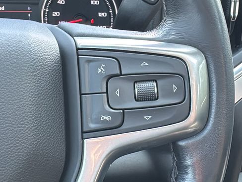 Used 2021 Chevrolet Silverado 1500 LT Trail Boss w/ Convenience Package II AWD/4WD image 12