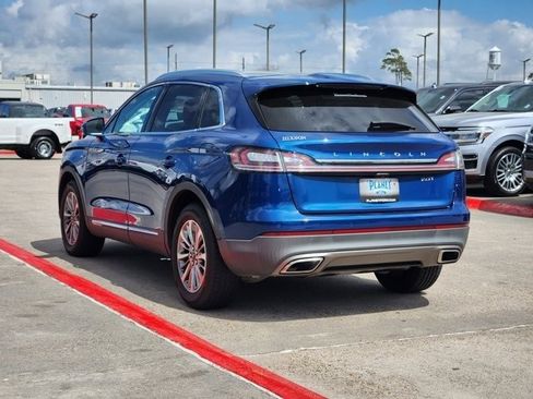 Used 2020 Lincoln Nautilus FWD w/ Equipment Group 101A image 7