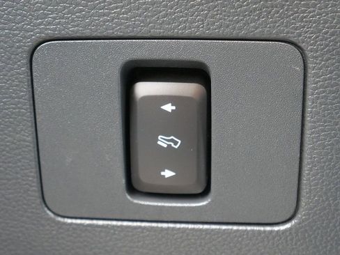 Used 2022 Ford F350 Lariat AWD/4WD image 28