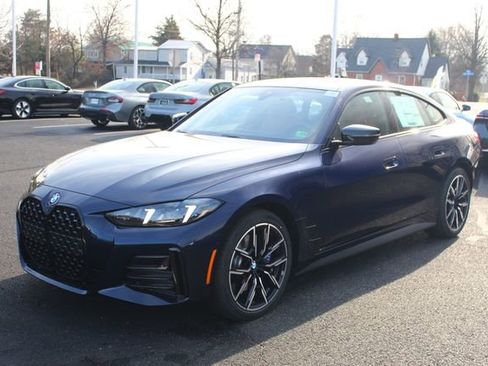 New 2026 BMW 430i xDrive w/ M Sport Package image 4