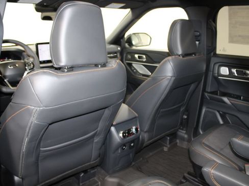 New 2026 Ford Explorer Tremor AWD/4WD image 28