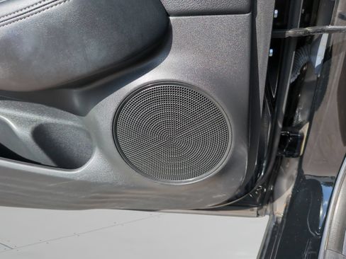 Certified 2024 Honda HR-V EX-L image 26